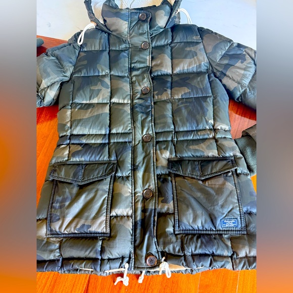 Abercrombie & Fitch Army Camo Down Puffer A&F Women Jacket Hood Sherpa Teddy L - Picture 6 of 16